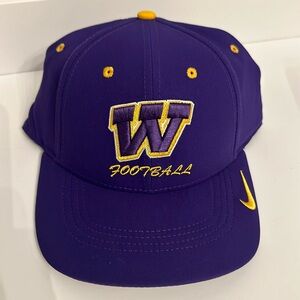 New Nike Legacy91 Dri-fit Wilson Tigers Football Hat, Purple, size M/L